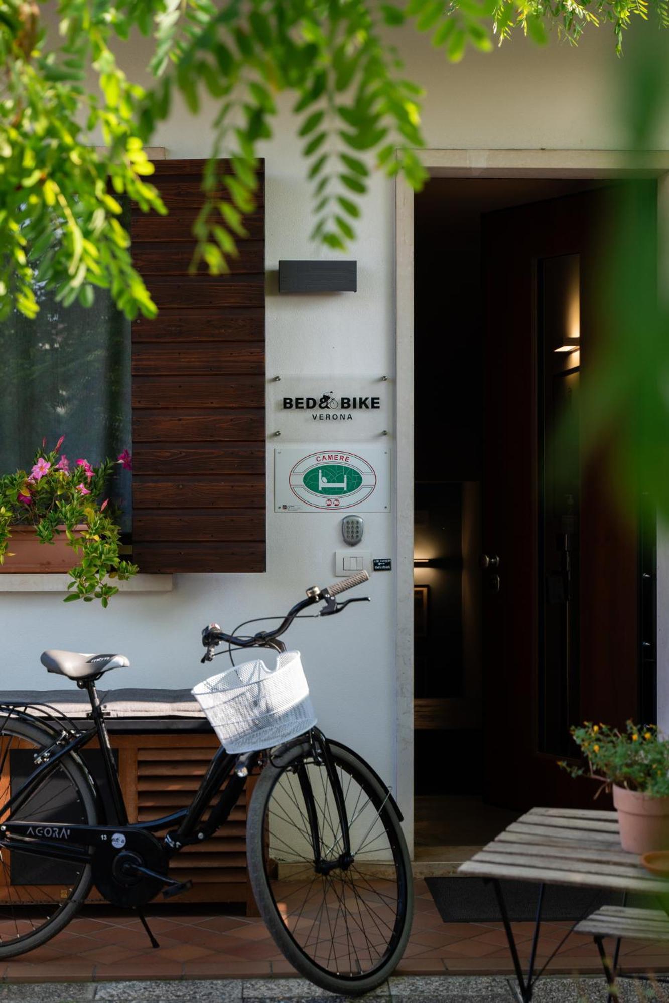 Bed And Bike Verona Eksteriør billede